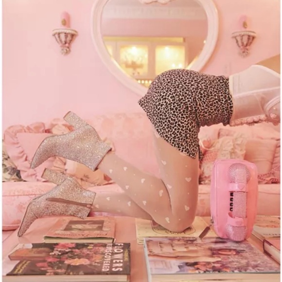 Betsey Johnson Boots New - Picture 5 of 13